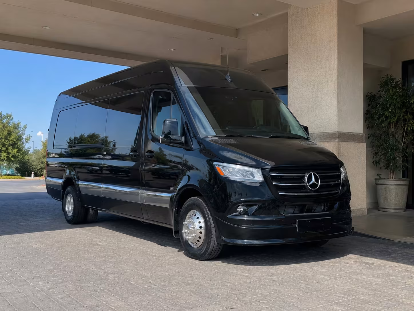 event transportation bus rentals in largo