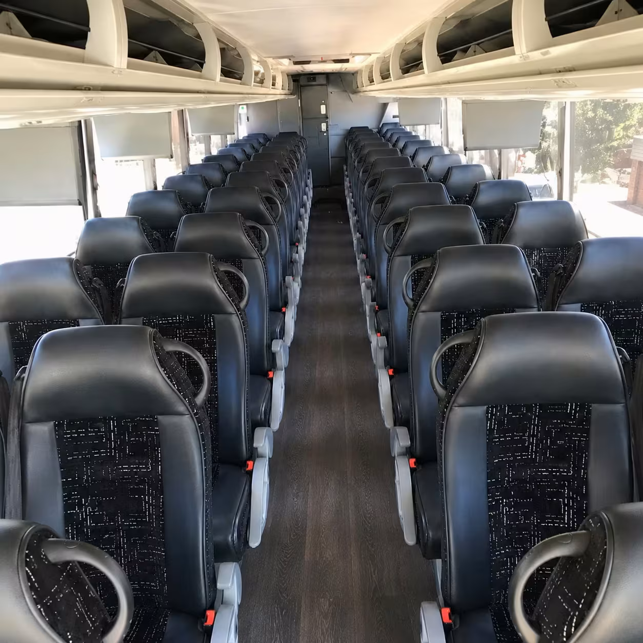 get online pricing for largo employee charter buses