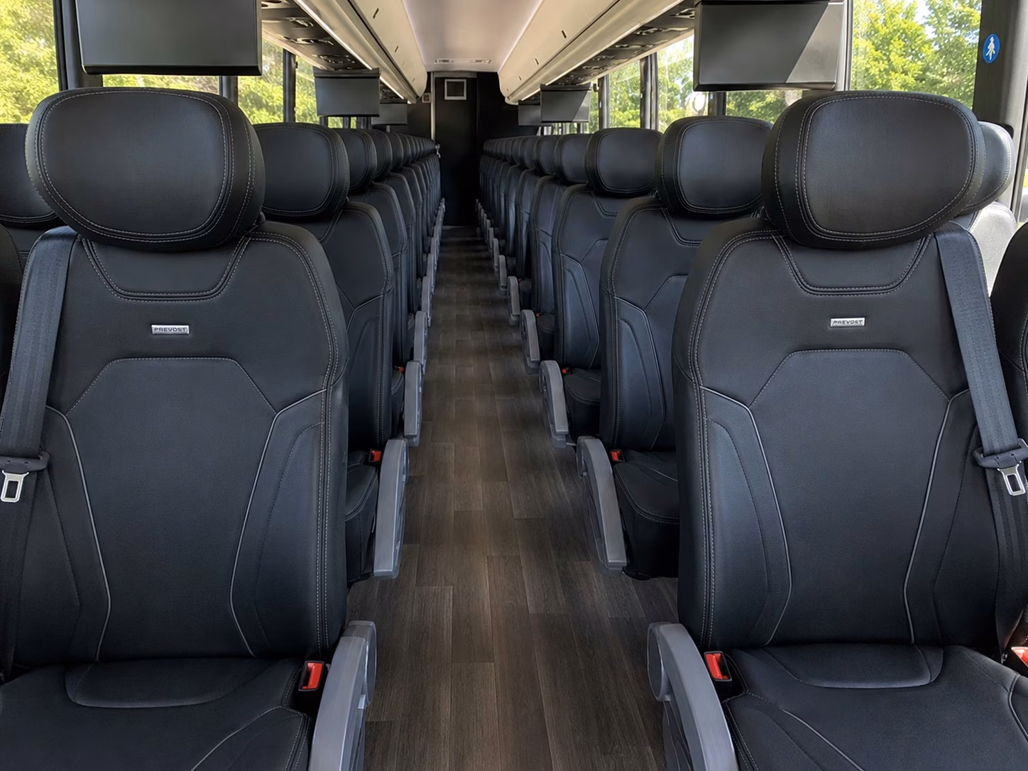 how the bus type you choose changes charter bus prices in largo florida