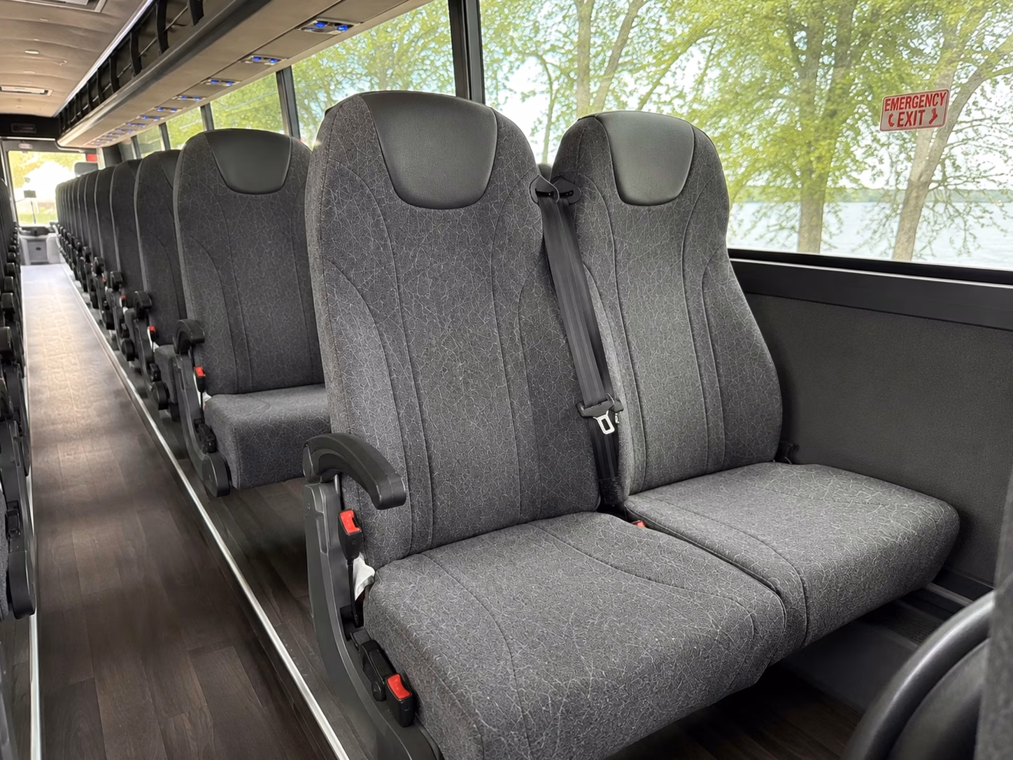 how where and when you re traveling affects largo charter bus rental rates