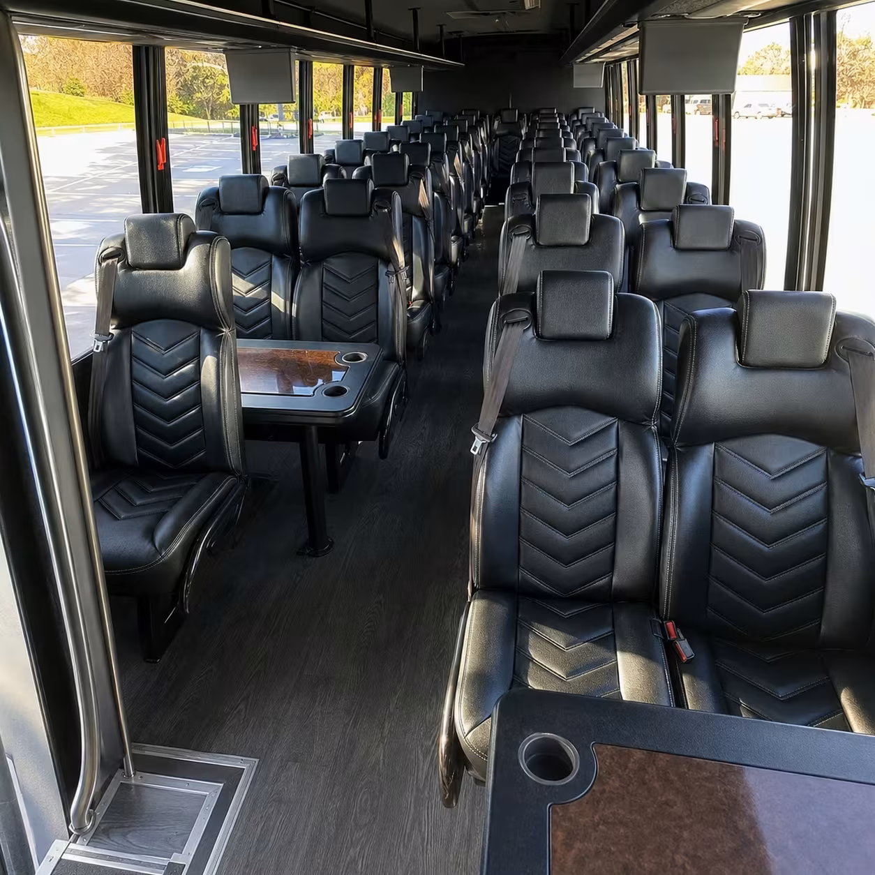 largo 20 passenger minibus rental