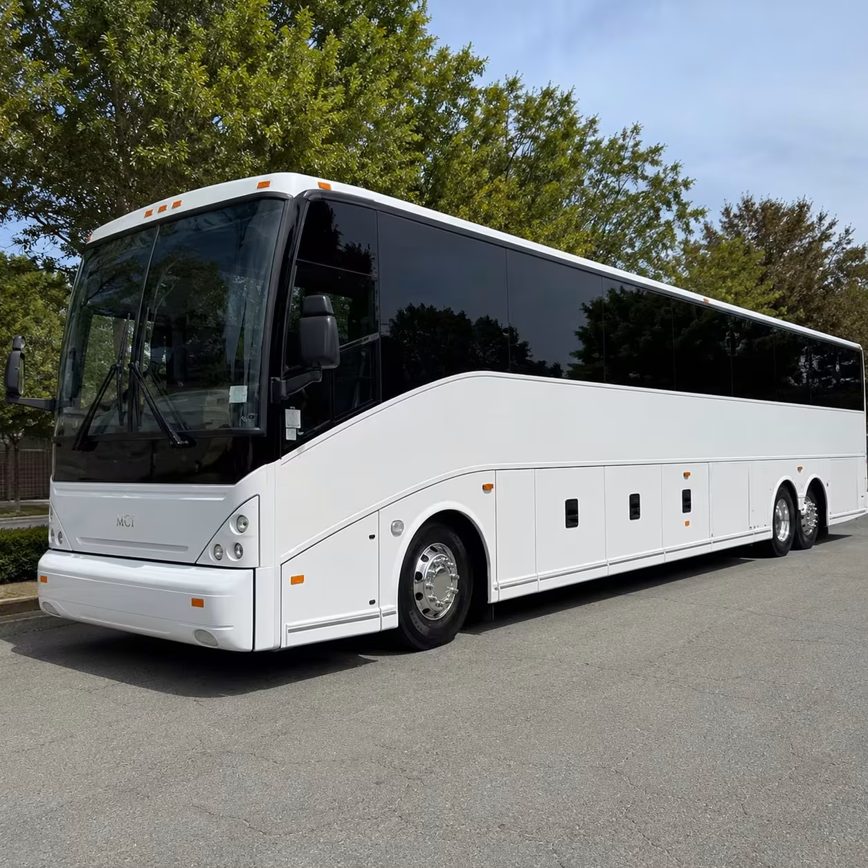 largo airport shuttle services