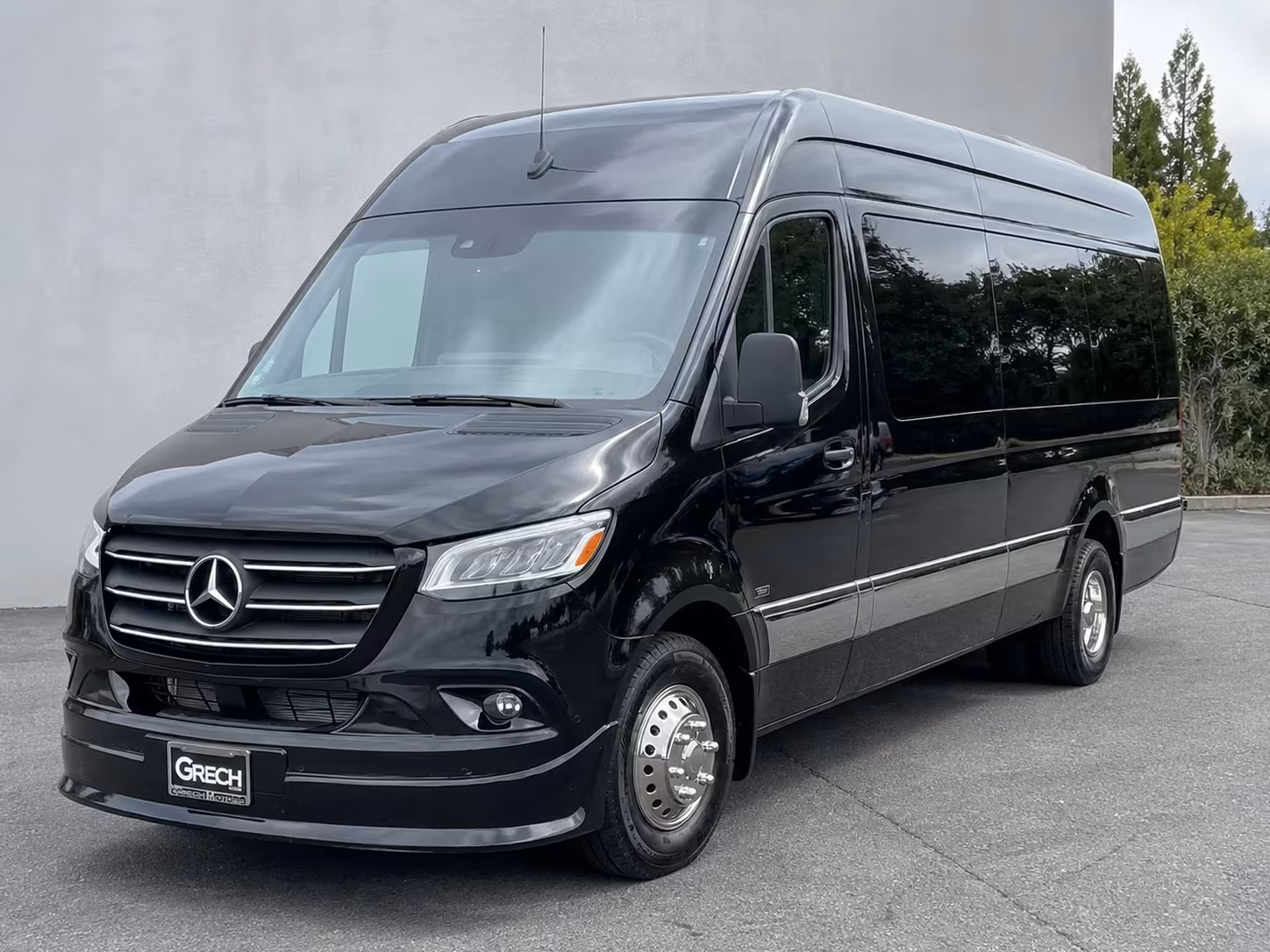 largo sprinter limo rental