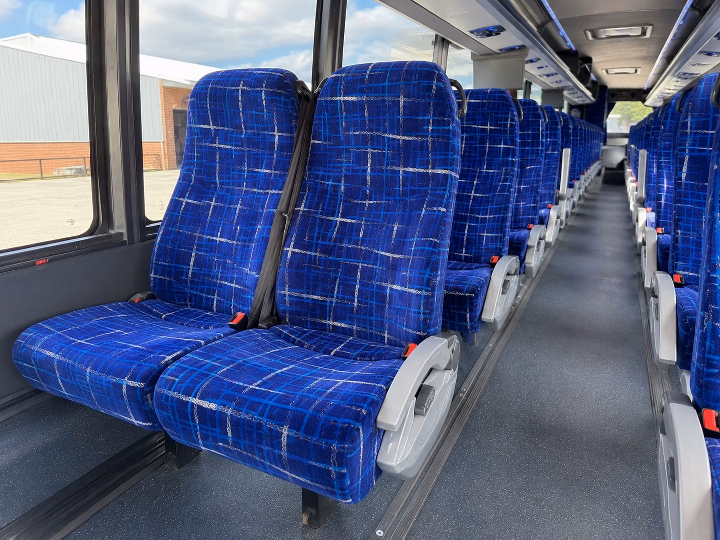 largo wedding shuttle buses between hotels and venues